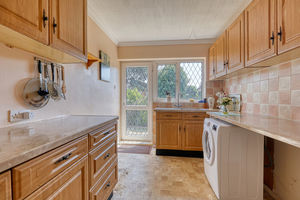 Kitchen- click for photo gallery